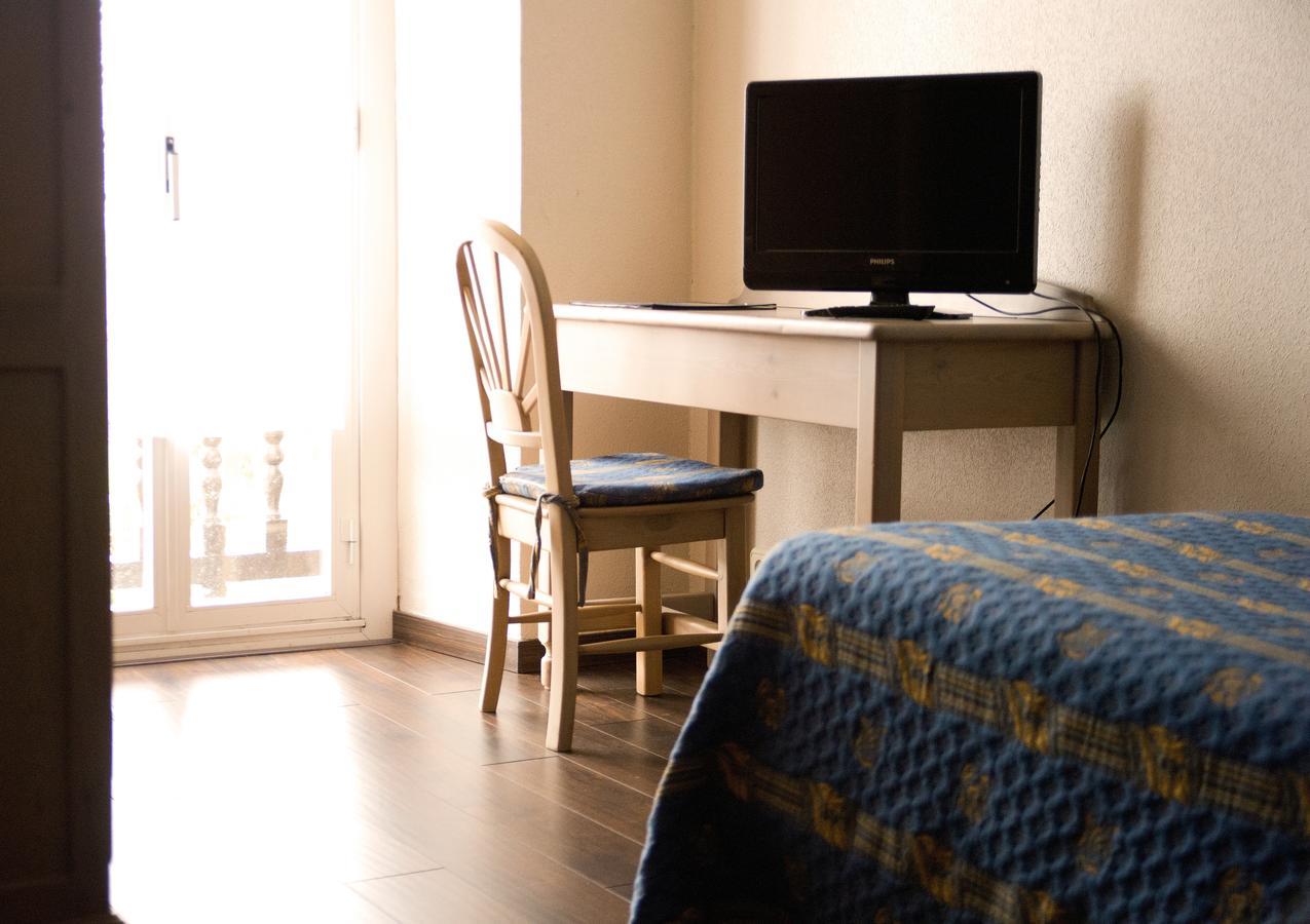 Hotel Rural Loizu Burguete Δωμάτιο φωτογραφία